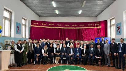 “Шағын жинақты мектепте ұлттық құндылықтар мен жасанды интеллектінің рөлі” тақырыбында аудандық семинар өткізілді