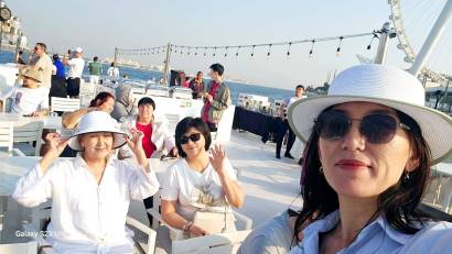 ОТЫРАРЛЫҚ ҮЗДІК ҰСТАЗДАР ДУБАЙДЫҢ ТӨРІНДЕ